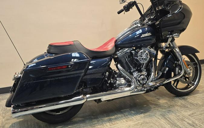 2016 Harley-Davidson® Road Glide® Special Cosmic Blue Pearl FLTRXS