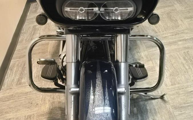 2016 Harley-Davidson® Road Glide® Special Cosmic Blue Pearl FLTRXS