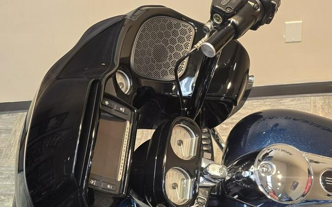 2016 Harley-Davidson® Road Glide® Special Cosmic Blue Pearl FLTRXS