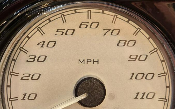 2016 Harley-Davidson® Road Glide® Special Cosmic Blue Pearl FLTRXS