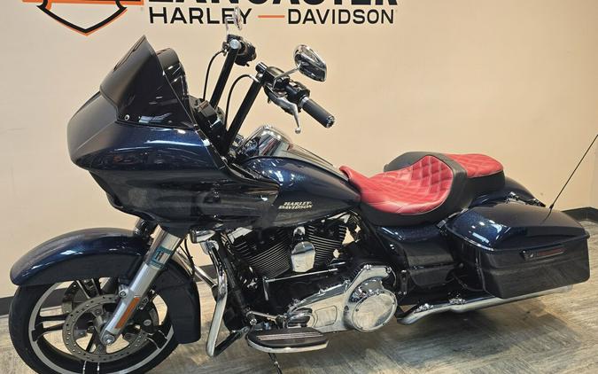 2016 Harley-Davidson® Road Glide® Special Cosmic Blue Pearl FLTRXS