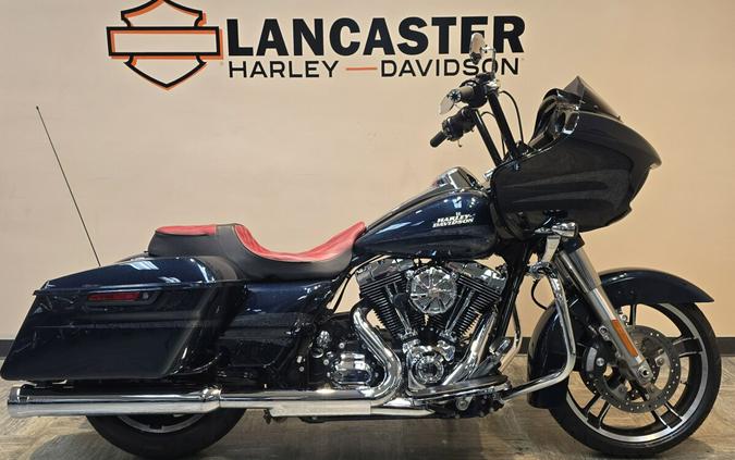 2016 Harley-Davidson® Road Glide® Special Cosmic Blue Pearl FLTRXS