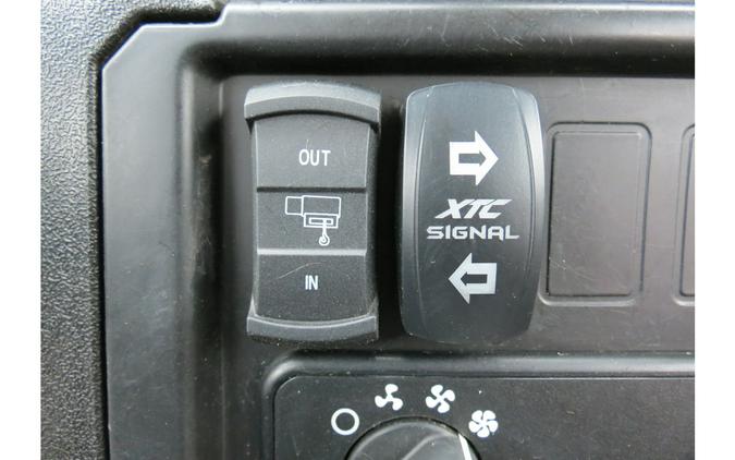 2019 Polaris Polaris GENERAL® 1000 LE - Cruiser Black Breakout Camo