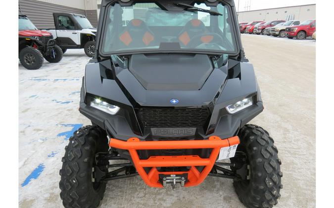 2019 Polaris Polaris GENERAL® 1000 LE - Cruiser Black Breakout Camo