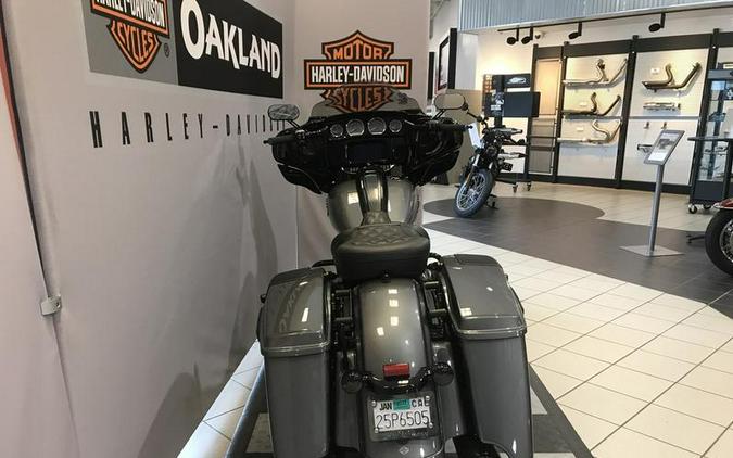 2021 Harley-Davidson® FLHXS - Street Glide® Special