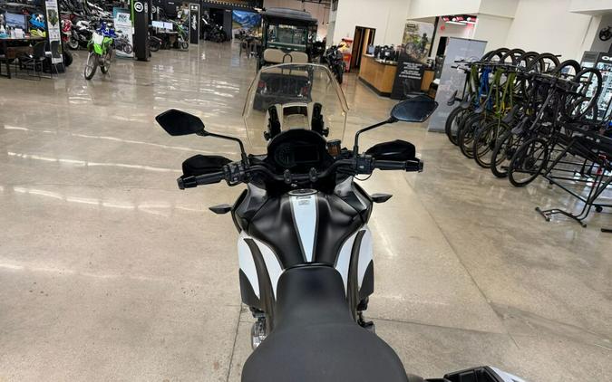 2019 Kawasaki Versys® 1000 SE LT+