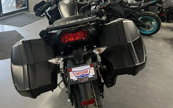 2023 Kawasaki Versys® 1000 SE LT+