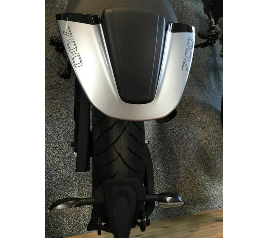 2023 CFMoto 700CL-X Sport