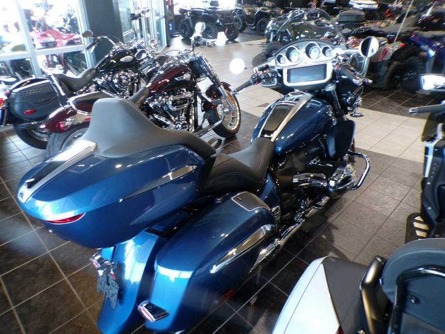 2023 BMW R 18 Transcontinental Gravity Blue Metallic