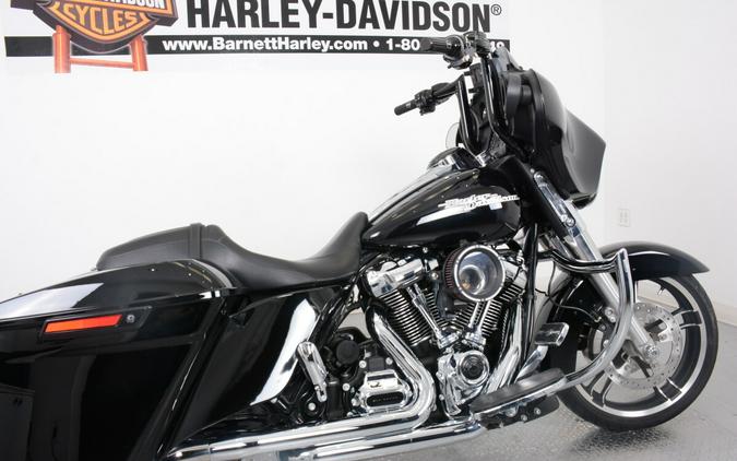 2017 Harley-Davidson FLHX Street Glide®