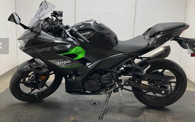 2023 Kawasaki Ninja 400