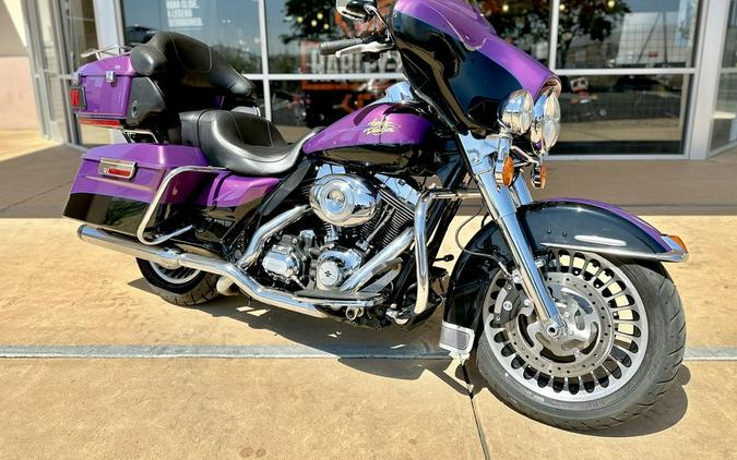 2011 Harley-Davidson® FLHTK - Electra Glide® Ultra Limited