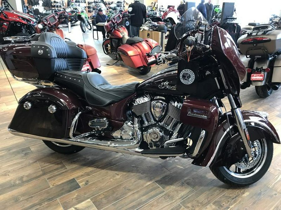 2021 Indian Motorcycle® Roadmaster® Maroon Metallic/Crimson Metallic