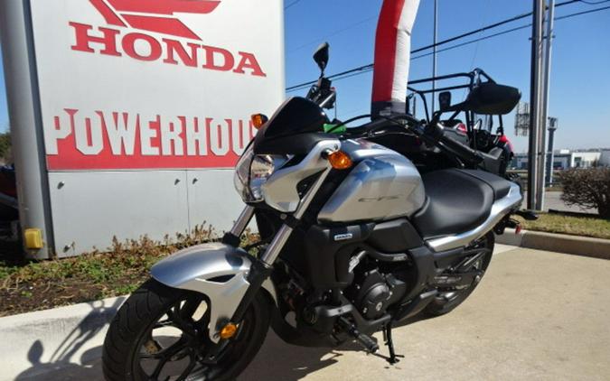 2015 Honda CTX 700N