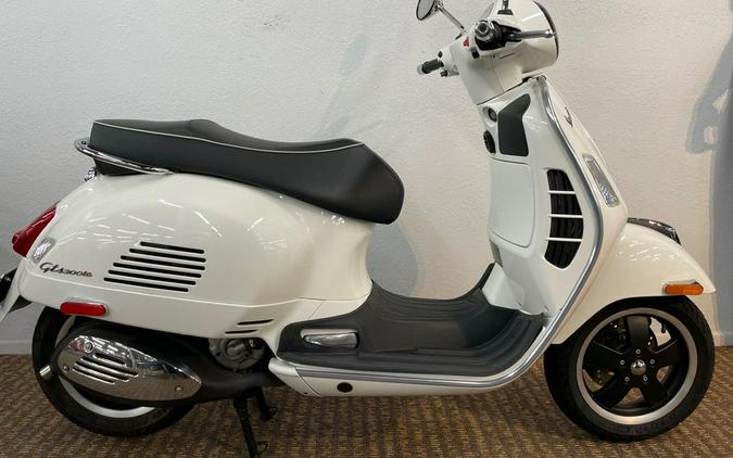 New 2023 Vespa Sprint 150 Justin Bieber X Vespa Scooter For Sale In Costa  Mesa, California