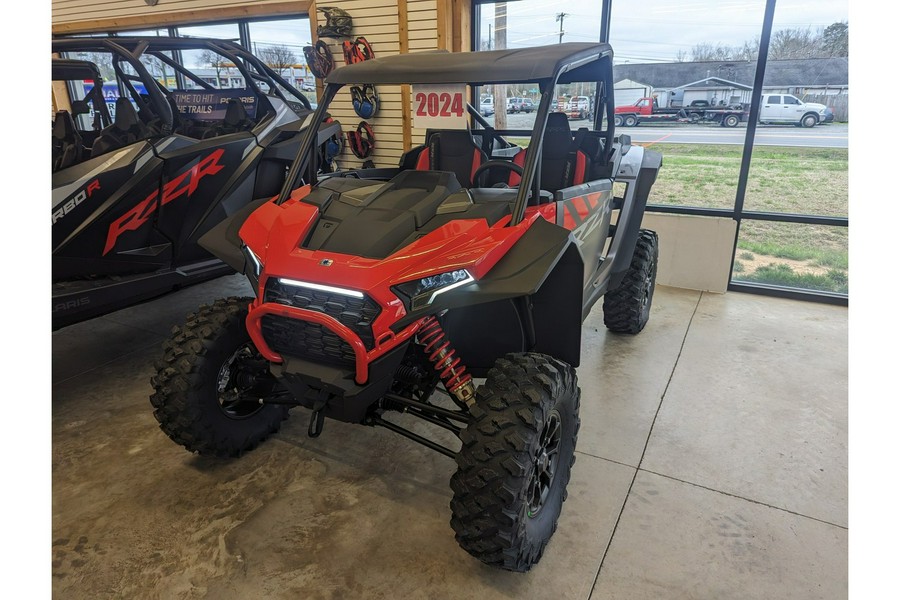 2024 Polaris Industries RZR XP 1000 Ultimate Indy Red