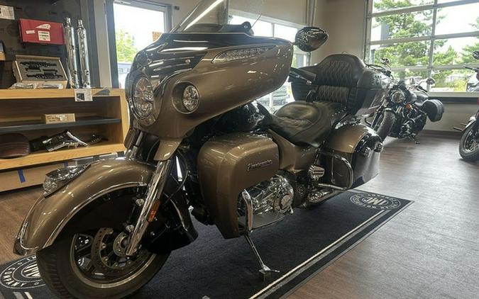 2018 Indian Roadmaster ABS Polish.Bronze Over Thund.Black WS