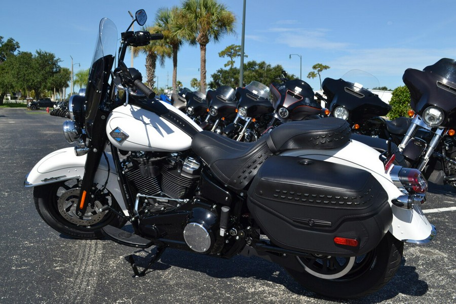 2025 Harley-Davidson® Heritage Classic - FLHC