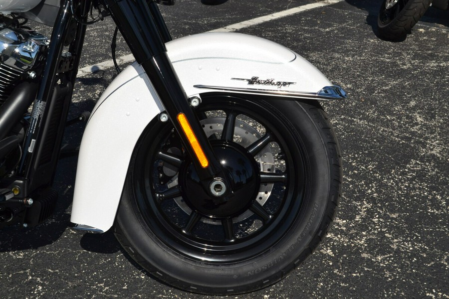 2025 Harley-Davidson® Heritage Classic - FLHC