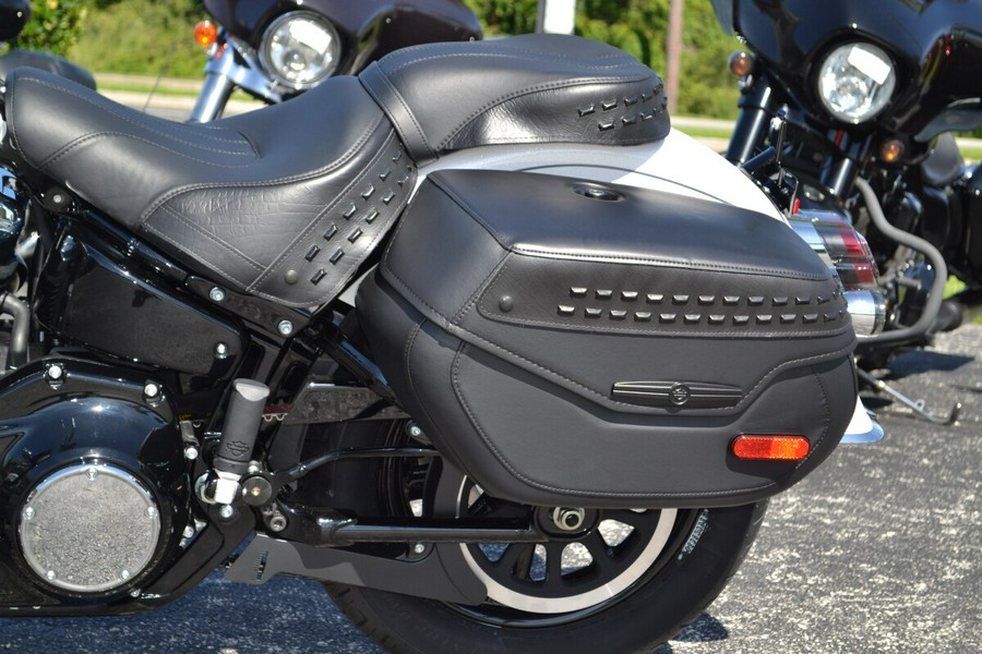 2025 Harley-Davidson® Heritage Classic - FLHC