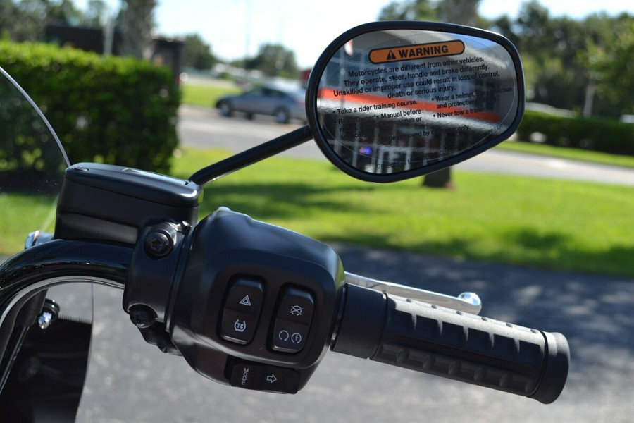 2025 Harley-Davidson® Heritage Classic - FLHC