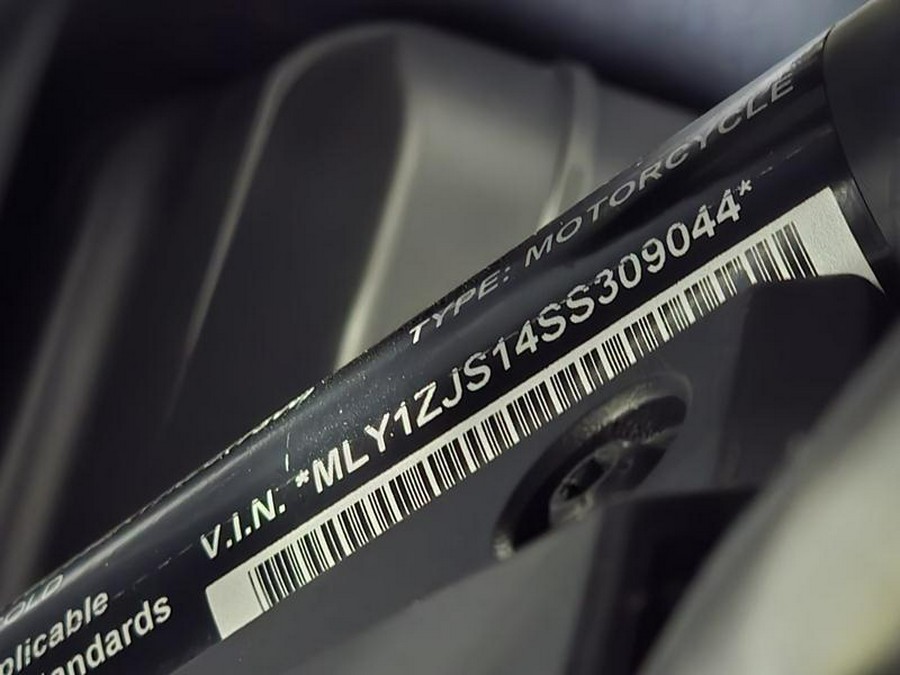 2025 Harley-Davidson® RA1250ST - Pan America® 1250 ST