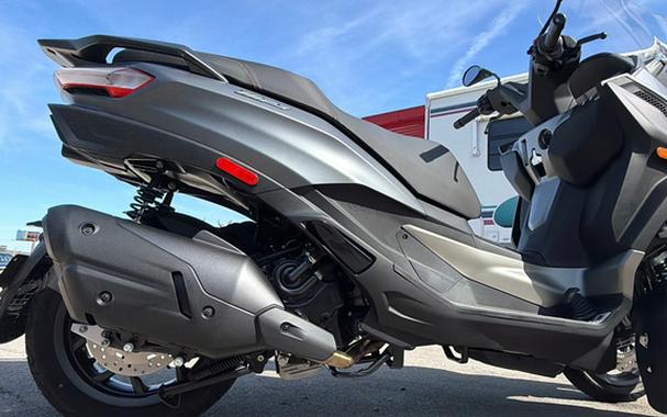 2026 Piaggio MP3 530 EXCLUSIVE
