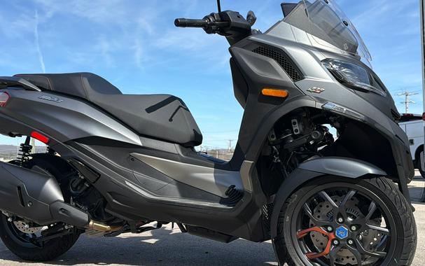 2026 Piaggio MP3 530 EXCLUSIVE