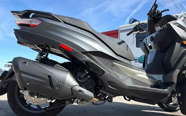 2026 Piaggio MP3 530 EXCLUSIVE