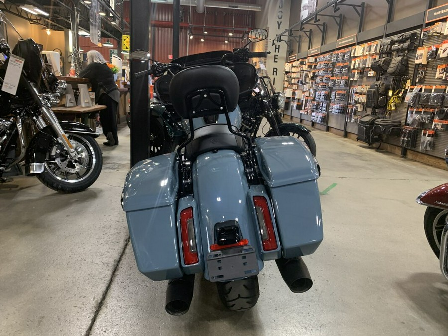 2024 Harley-Davidson® Road Glide® Sharkskin Blue - Black Finish
