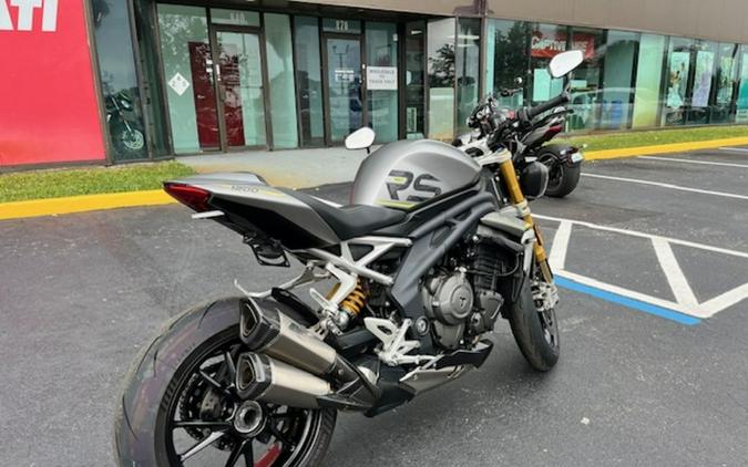 2022 Triumph Speed Triple 1200 RS Matte Silver Ice