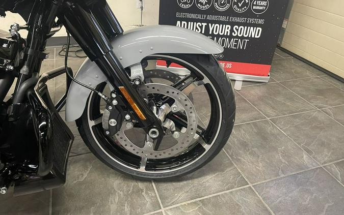 2025 Harley-Davidson® FLTRX - Road Glide®