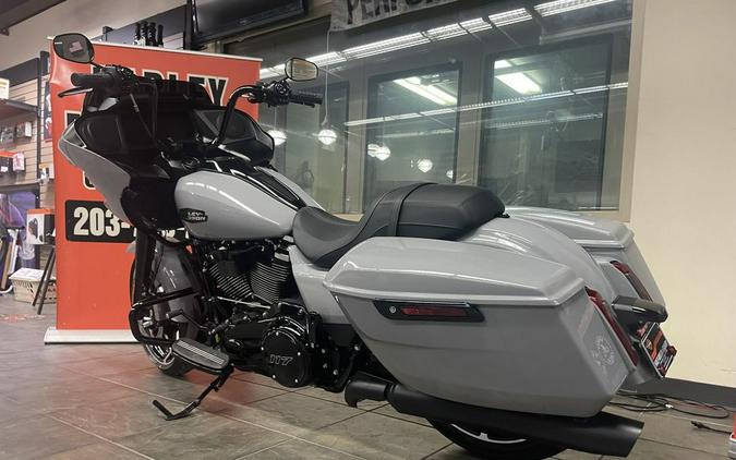 2025 Harley-Davidson® FLTRX - Road Glide®