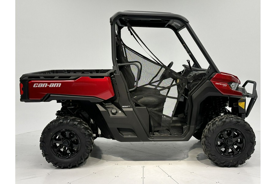 2024 Can-Am Defender XT HD10