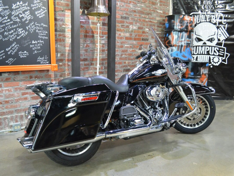 2011 Harley-Davidson Road King FIREFGHTR BLACK