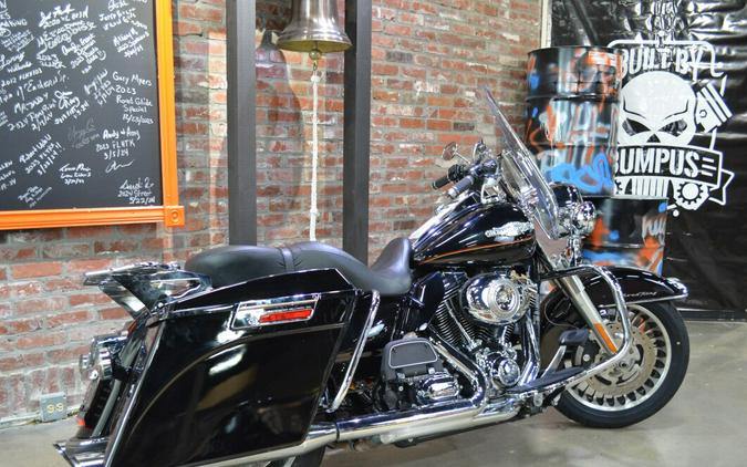 2011 Harley-Davidson Road King FIREFGHTR BLACK