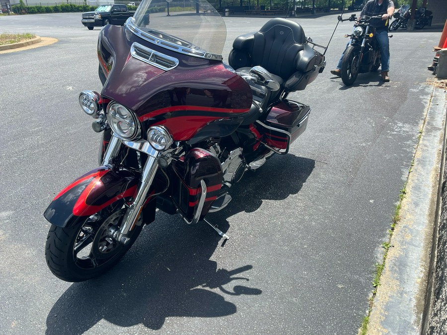 2017 Harley-Davidson CVO™ Limited