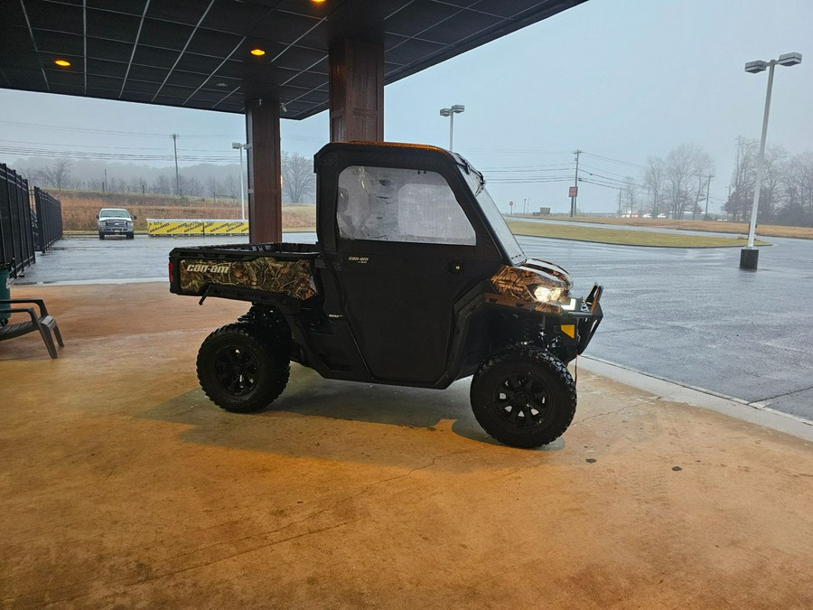 2024 Can-Am Defender XT HD10