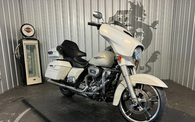 2014 Harley-Davidson STREET GLIDE SPECIAL