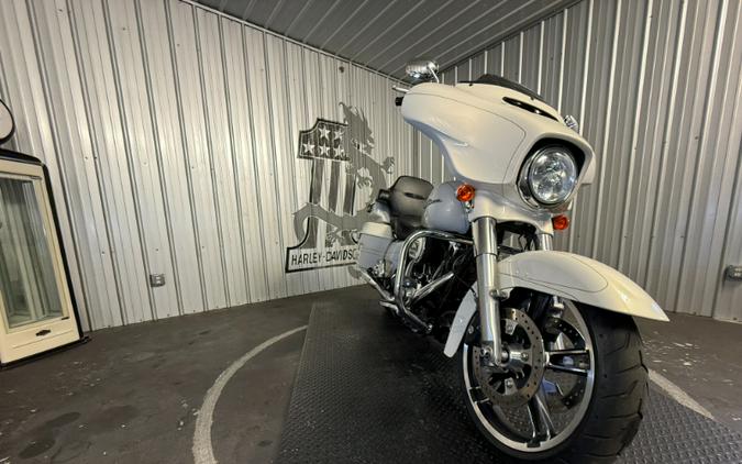 2014 Harley-Davidson STREET GLIDE SPECIAL