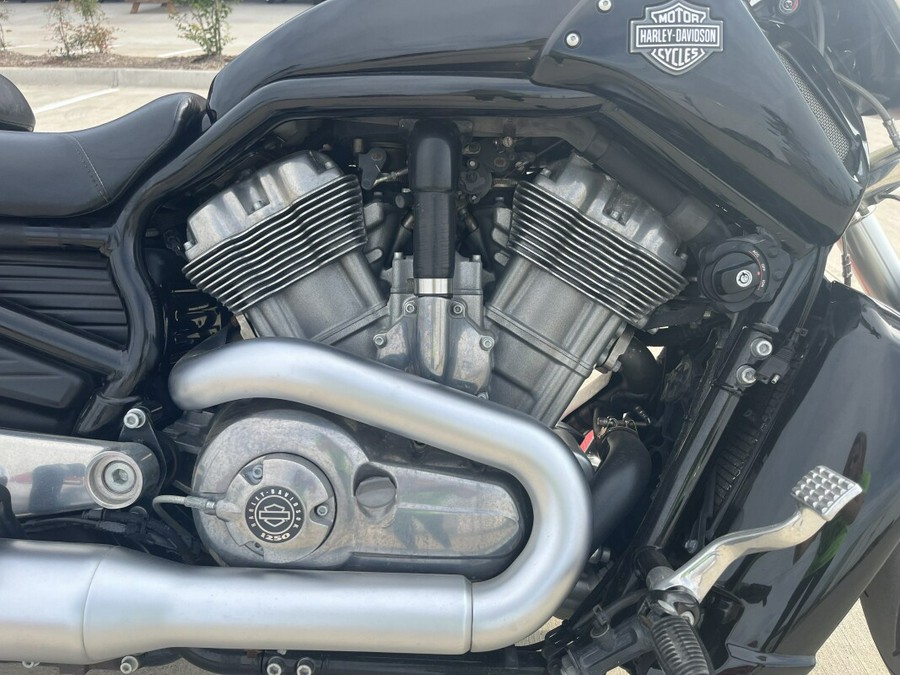 2016 Harley-Davidson V-Rod Muscle Vivid Black Deluxe