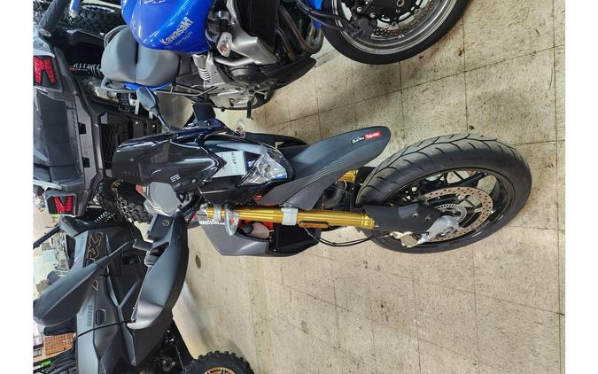 2018 Aprilia Dorsoduro 900