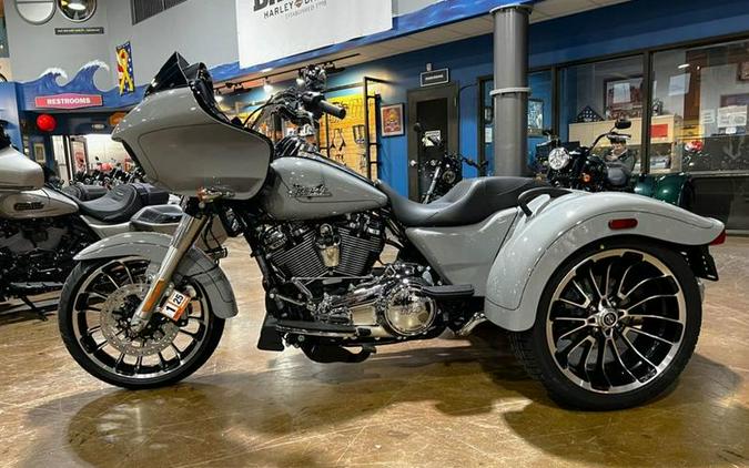 2023 Harley-Davidson Road Glide 3 Trike First Look [5 Fast Facts]