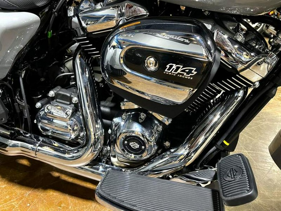 2024 Harley-Davidson® FLTRT - Road Glide® 3