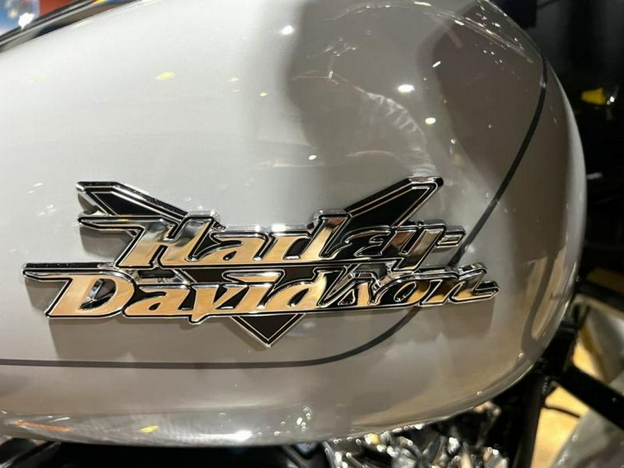 2024 Harley-Davidson® FLTRT - Road Glide® 3