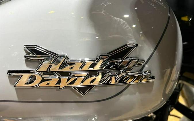 2024 Harley-Davidson® FLTRT - Road Glide® 3