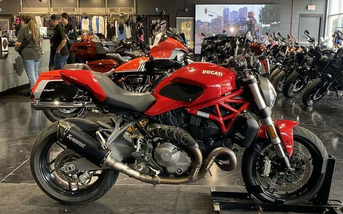 2019 Ducati Monster 821 Ducati Red