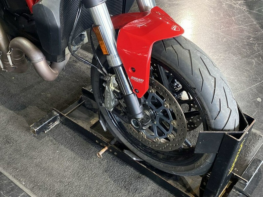 2019 Ducati Monster 821 Ducati Red