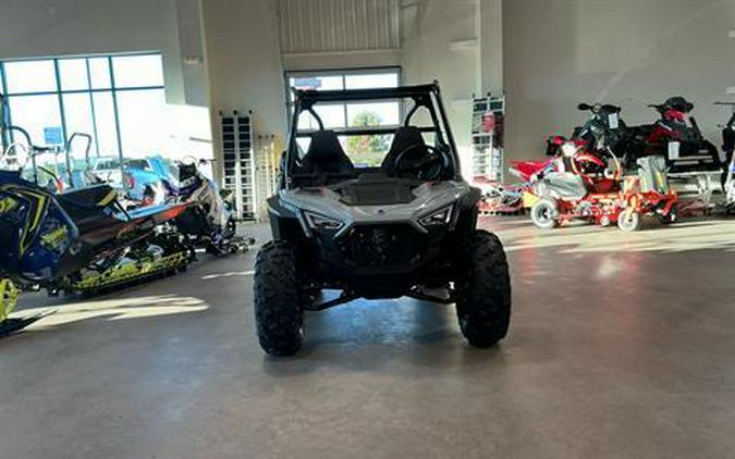 2024 Polaris RZR 200 EFI