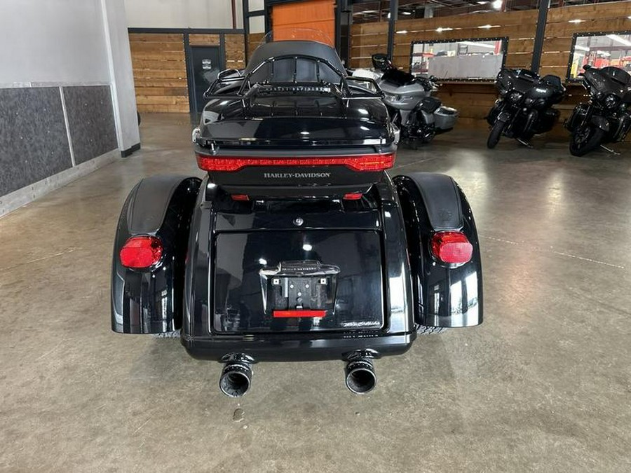 2018 Harley-Davidson® FLHTCUTG - Tri Glide® Ultra